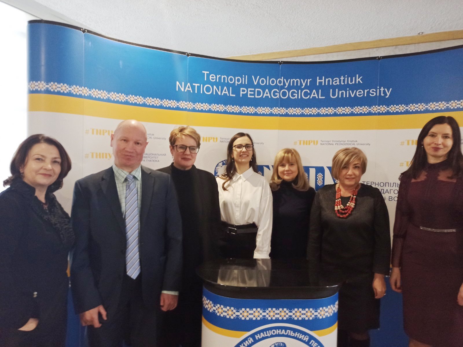 Після захисту час для фото